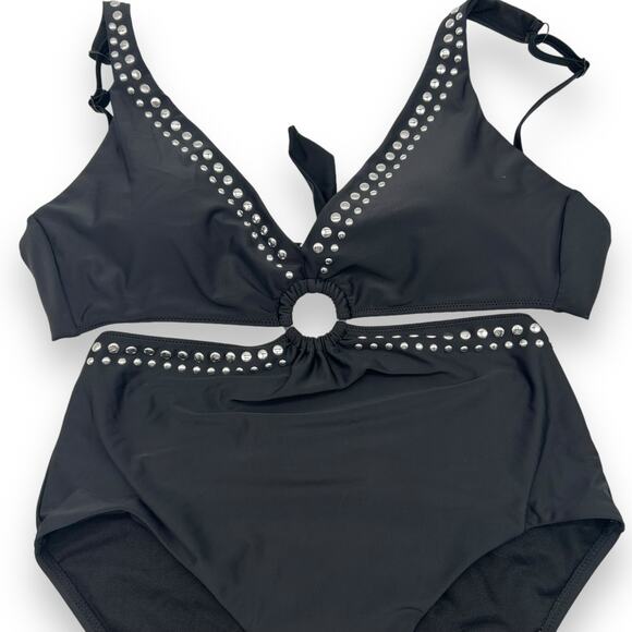 NEW Bar III Macy's Women's Swimsuit Size Small Tell Me About It Stud One-Piece - Picture 5 of 11